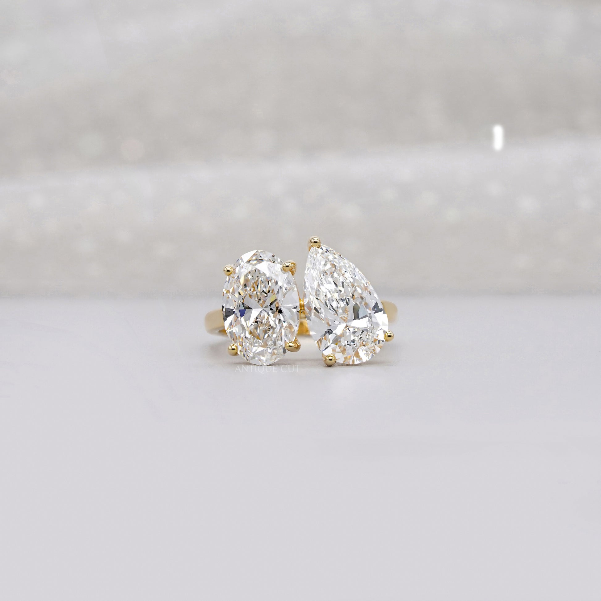 Oval and Pear 4.00tcw Lab Diamond Toi Et Moi Engagement Ring | IGI Certified | Modern Setting