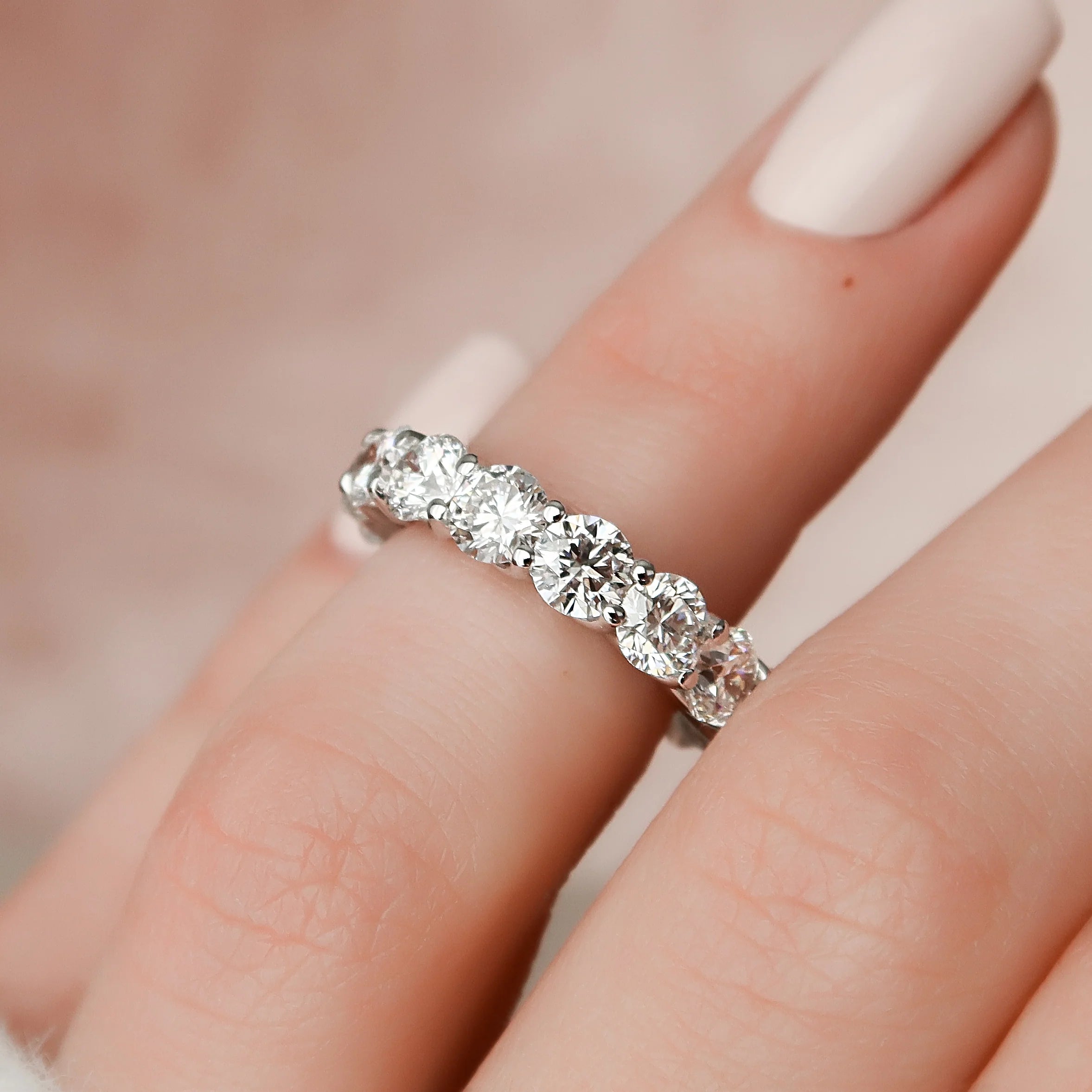#Color_White Gold_4.5tcw