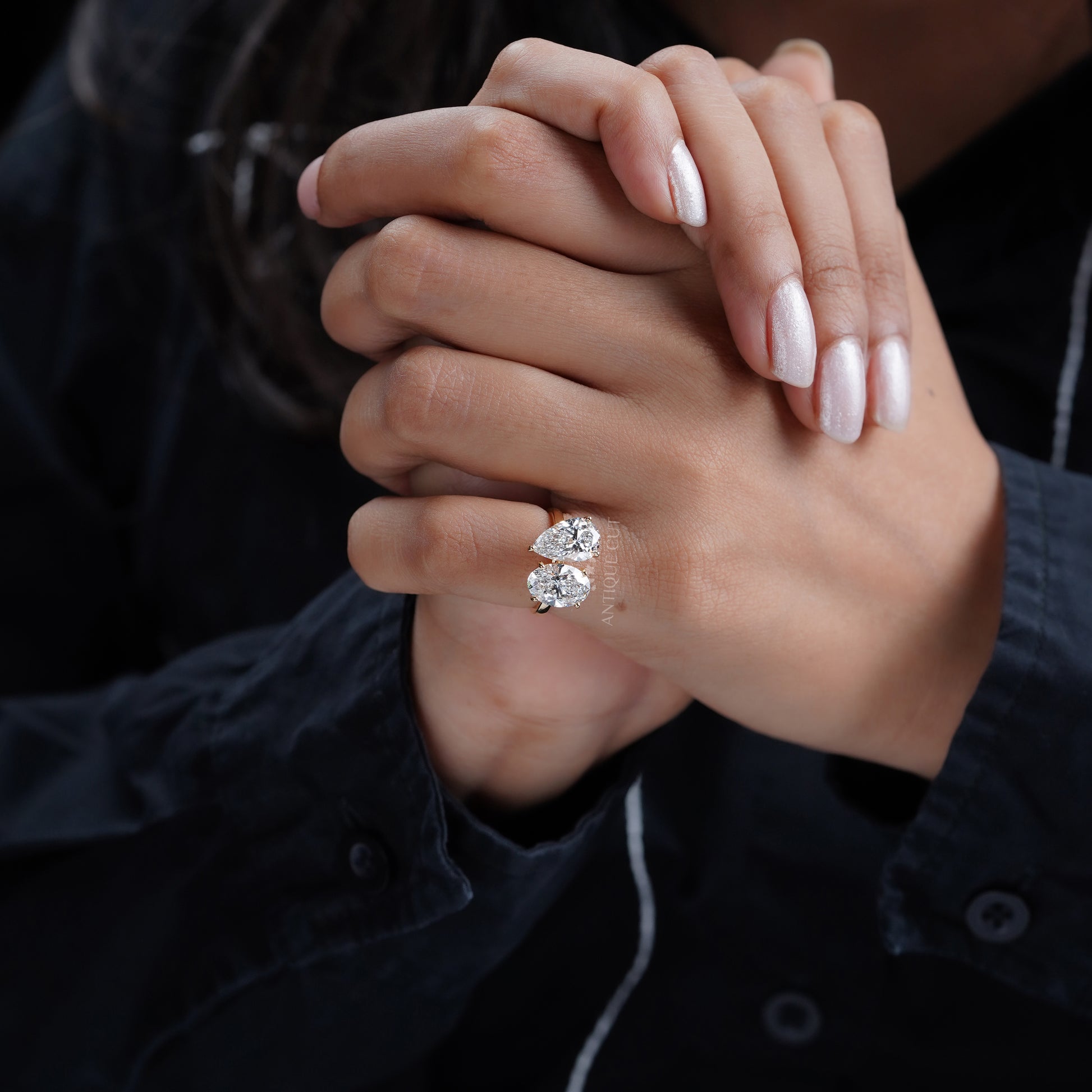 Oval and Pear 4.00tcw Lab Diamond Toi Et Moi Engagement Ring | IGI Certified | Modern Setting