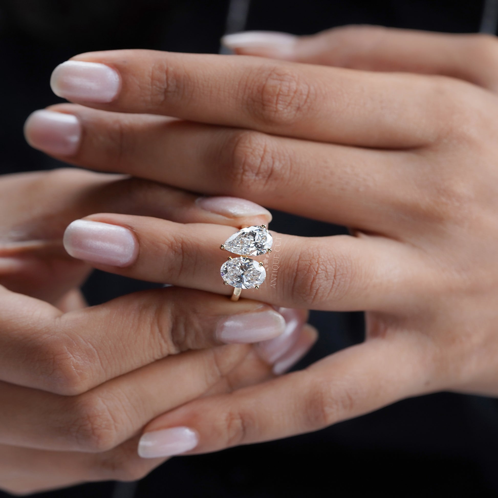 Oval and Pear 4.00tcw Lab Diamond Toi Et Moi Engagement Ring | IGI Certified | Modern Setting