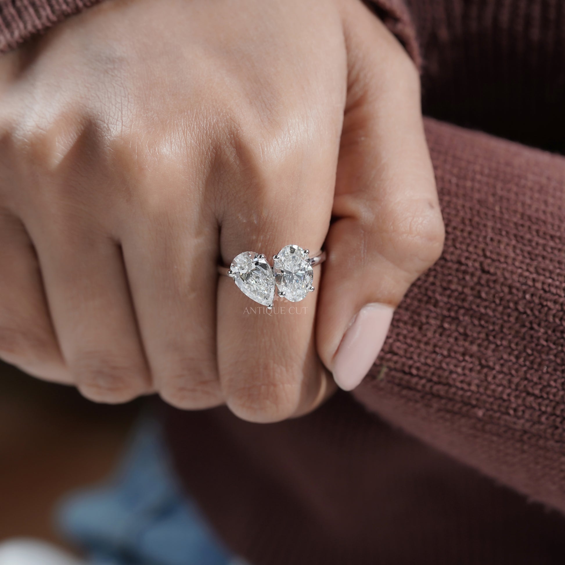 Oval & Pear 4.40tcw Toi et Moi Lab Grown Diamond Engagement Ring | IGI Certified