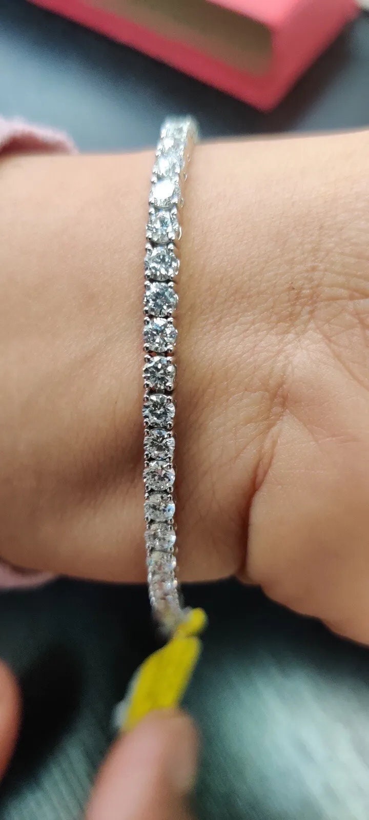 EF/VS 5.20 Ct Lab-Grown Round Diamond Tennis Bracelet for Women In White Gold, Beautiful White Diamond Bracelet