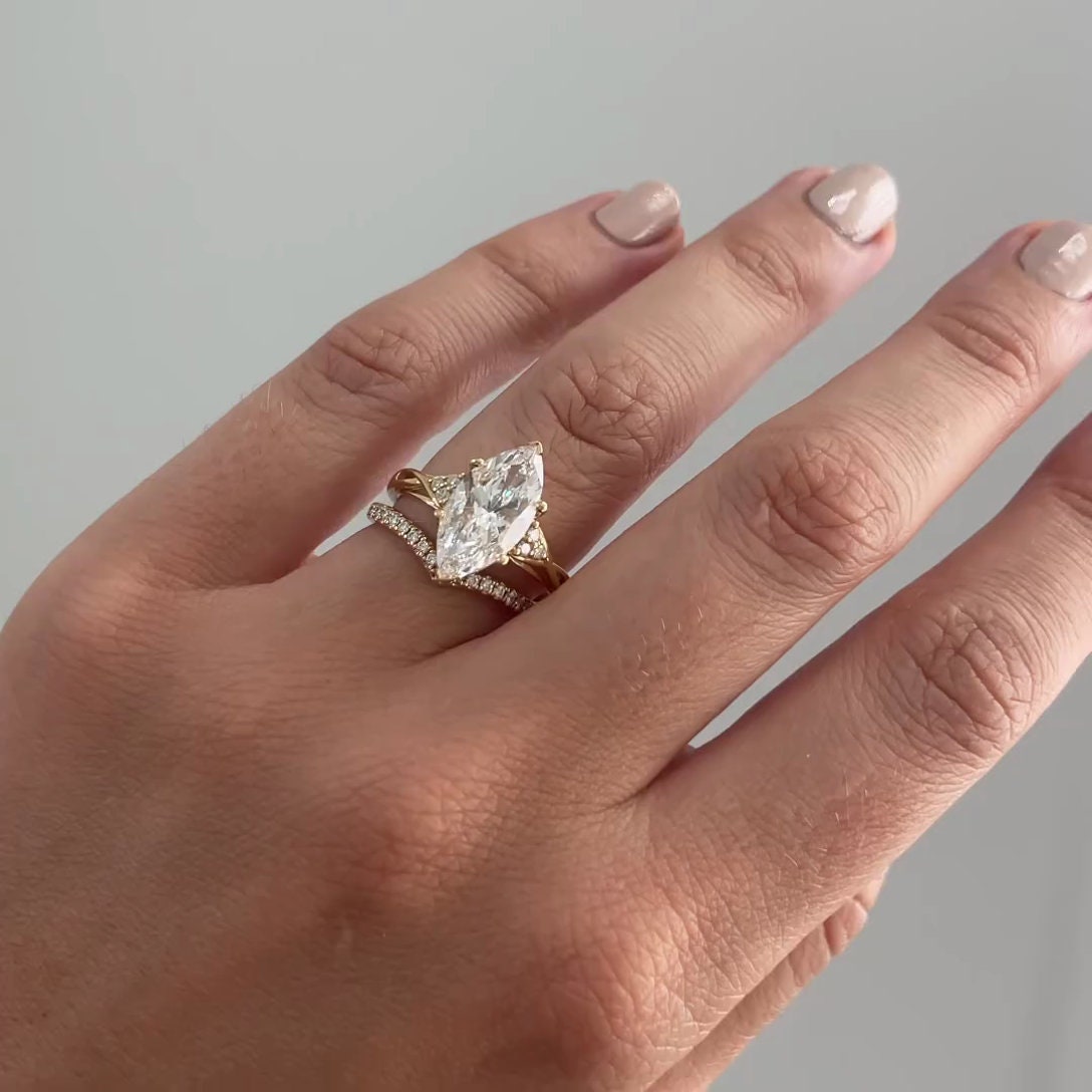 Marquise 3.60tcw Lab Grown Diamond Criss-Cross Band Engagement Ring, D-E-F Color, VVS-VS Clarity