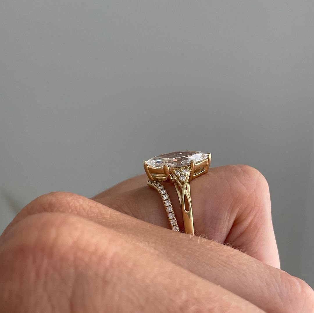 Marquise 3.60tcw Lab Grown Diamond Criss-Cross Band Engagement Ring, D-E-F Color, VVS-VS Clarity