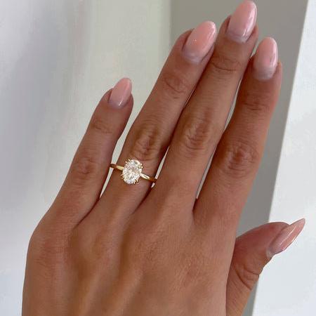 Oval 2.00ct Lab Grown Diamond Double Tipped 4 Claw Engagement Ring, D-E-F Color, VVS-VS Clarity - IGI Certified