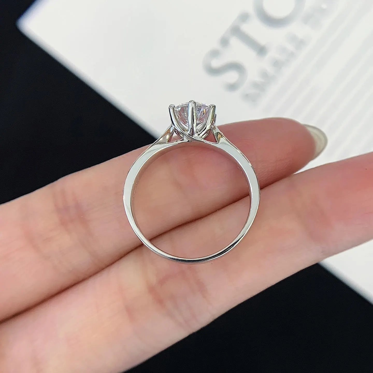 Round 1.20tcw Lab Grown Diamond Double Band Cathedral Shank Engagement Ring, D-E-F Color, VVS-VS Clarity - IGI Certified