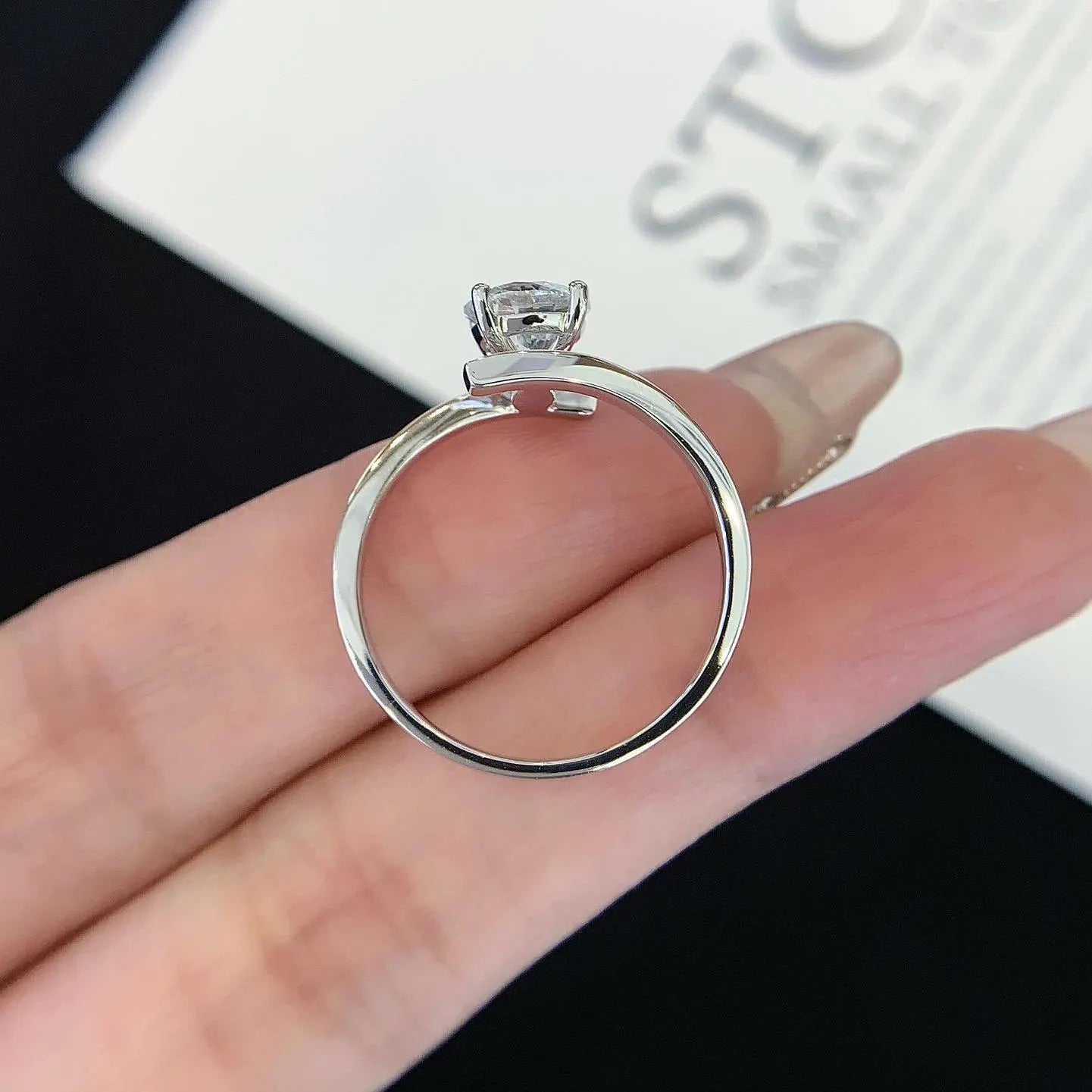 Round 1.70tcw Lab Grown Diamond Solitaire Bypass Band Engagement Ring, D-E-F Color, VVS-VS Clarity - IGI Certified