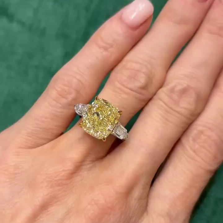 Fancy Yellow 6.50tcw Cushion Lab-Grown Diamond Bullet Side Stone Engagement Ring | IGI