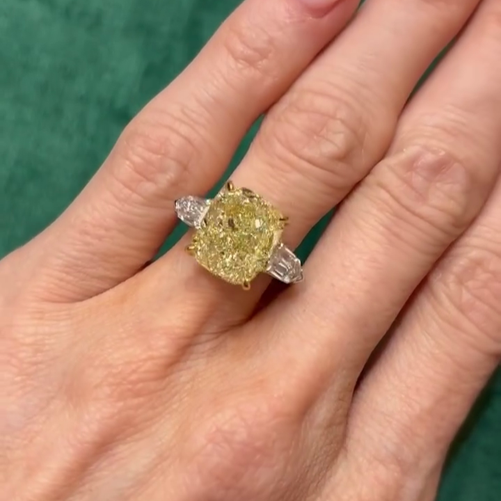 Fancy Yellow 6.50tcw Cushion Lab-Grown Diamond Bullet Side Stone Engagement Ring | IGI