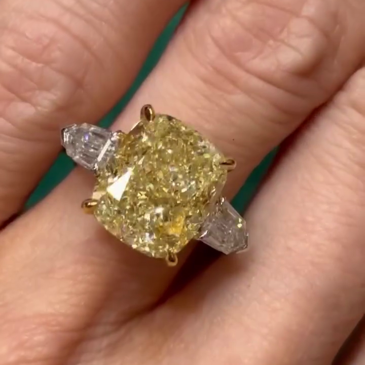 Fancy Yellow 6.50tcw Cushion Lab-Grown Diamond Bullet Side Stone Engagement Ring | IGI