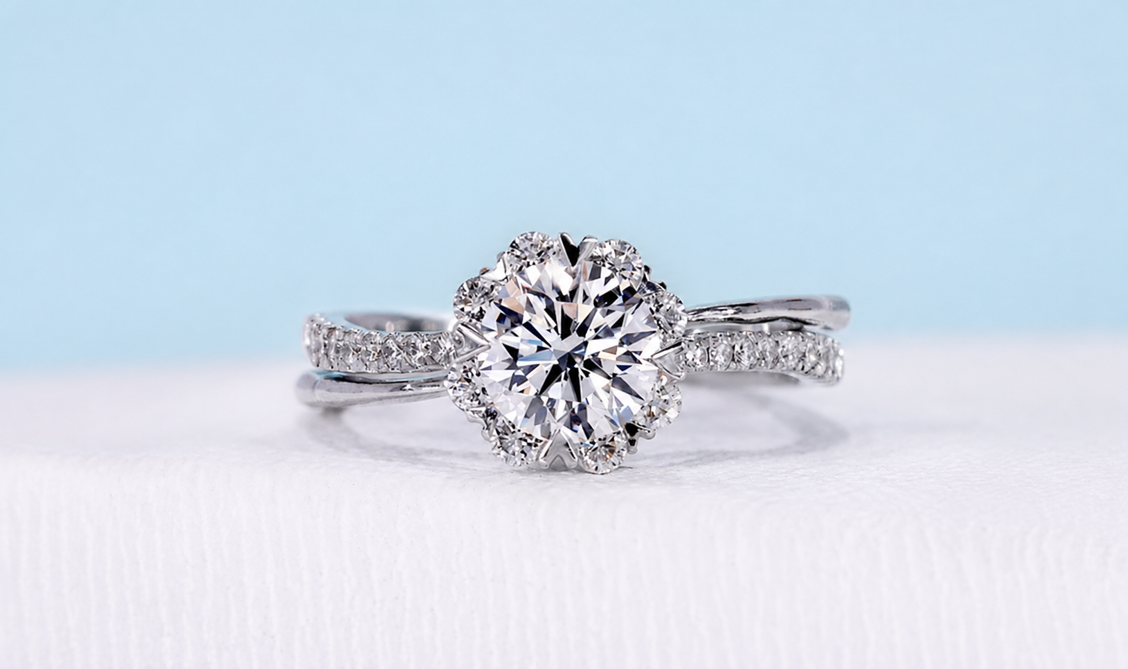 Round Cut Engagement Rings for Every Style