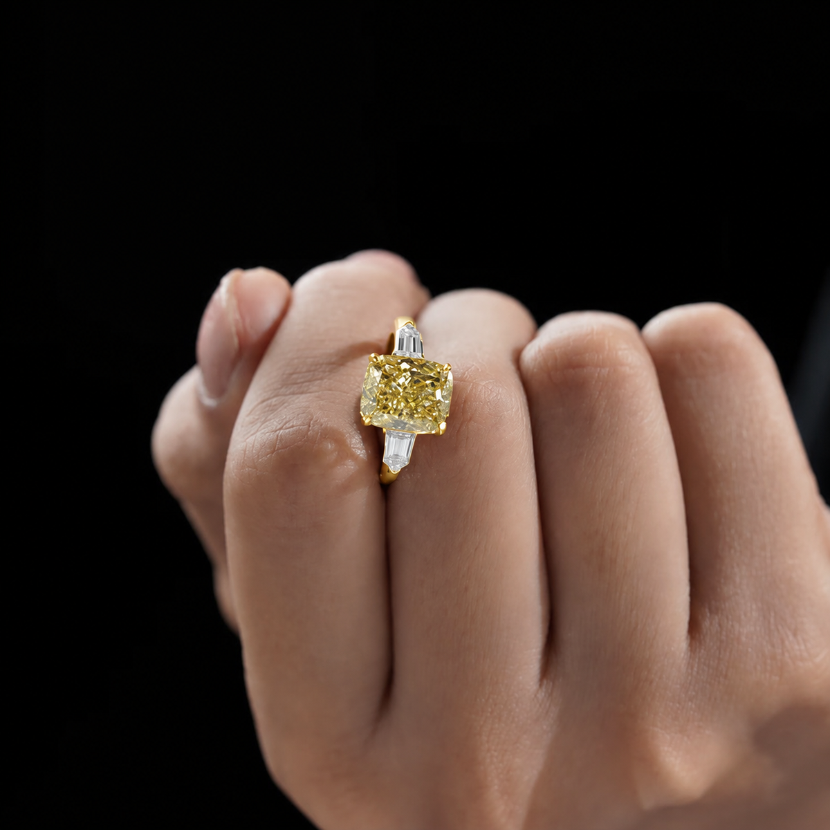 10k Yellow Gold, 14k Yellow Gold, 18k Yellow Gold