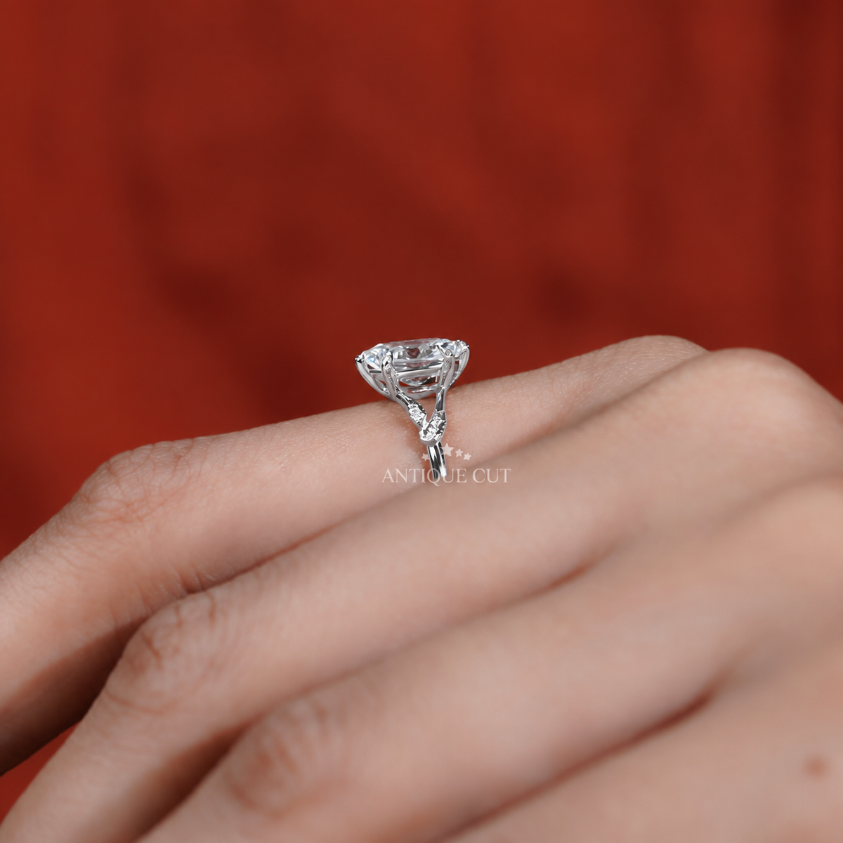 10k White Gold, 14k White Gold, 18k White Gold, Platinum