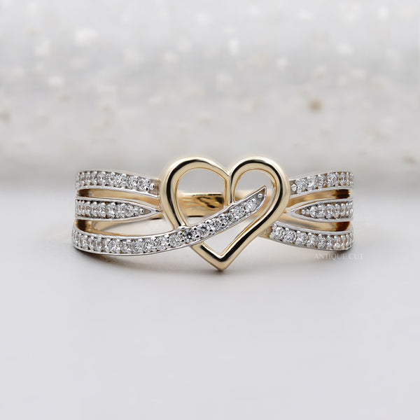 Heart Diamond In Yellow Gold For Women With Split Shank Ring