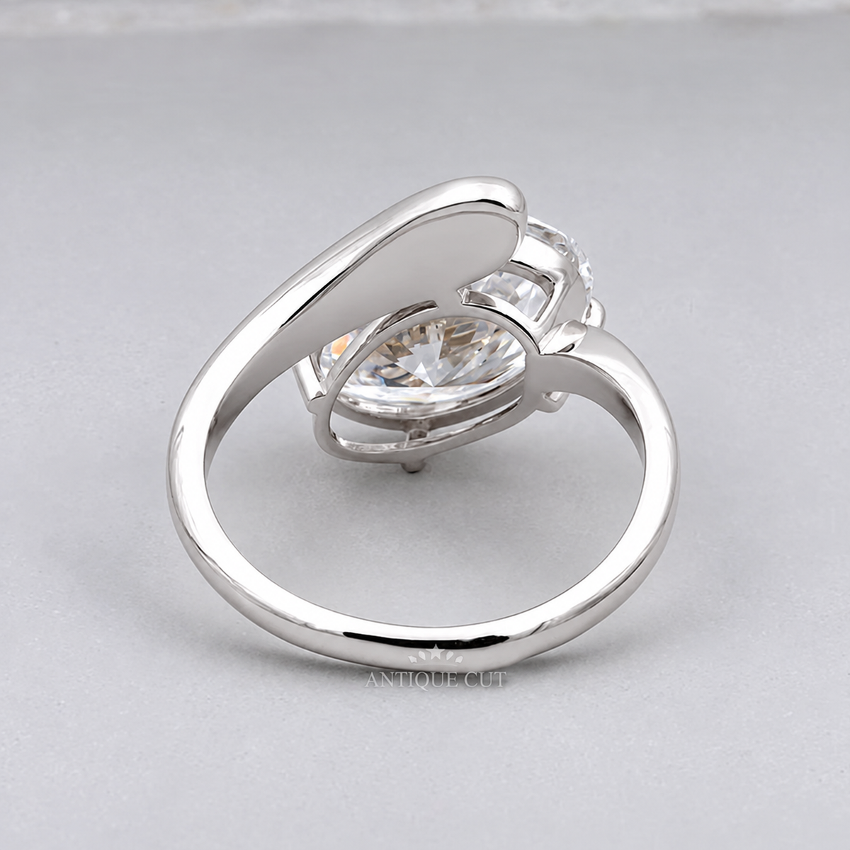10k White Gold, 14k White Gold, 18k White Gold, Platinum