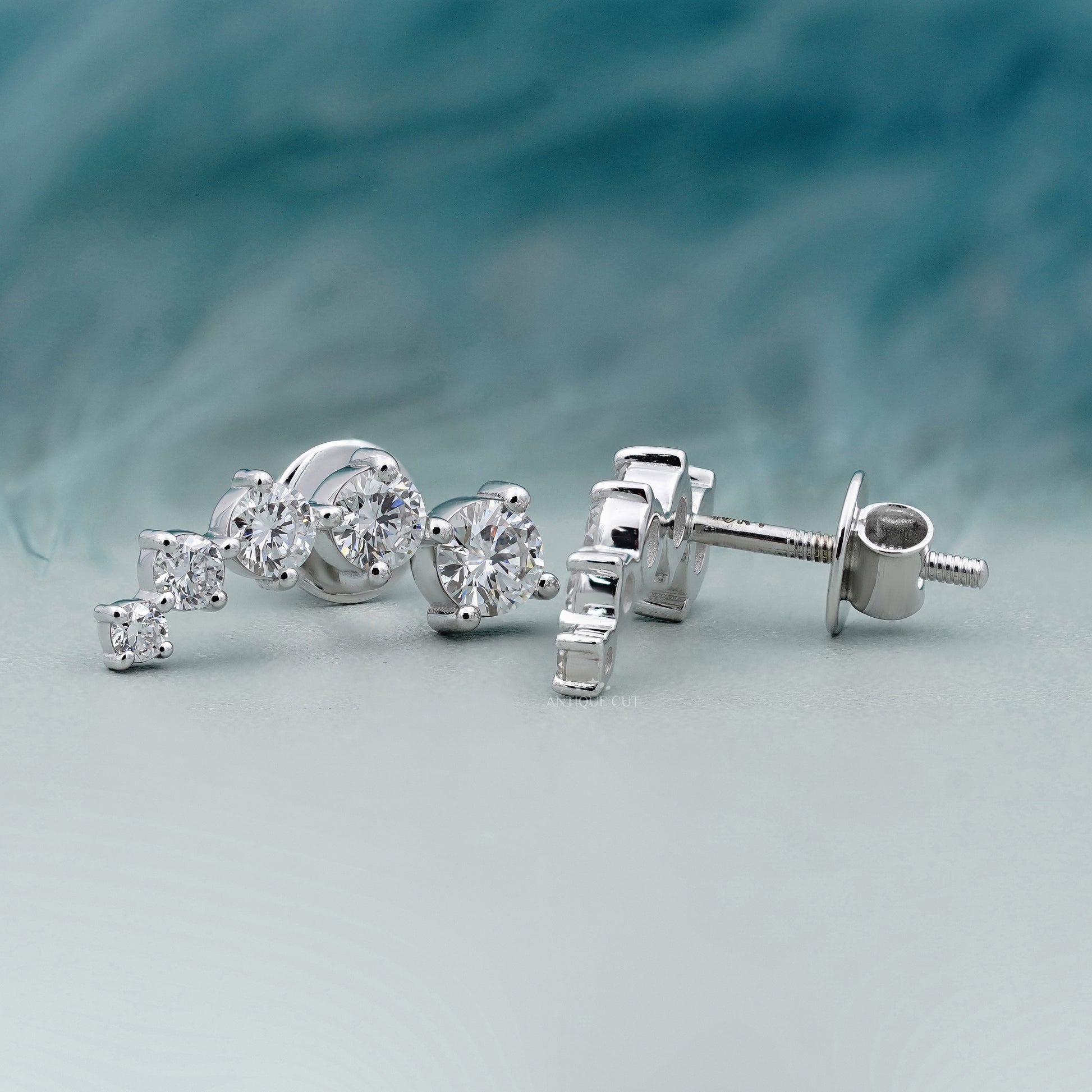 1.42tcw Round Lab Grown Diamond Curve Earring, EF Color, VS Clarity - IGI Certified