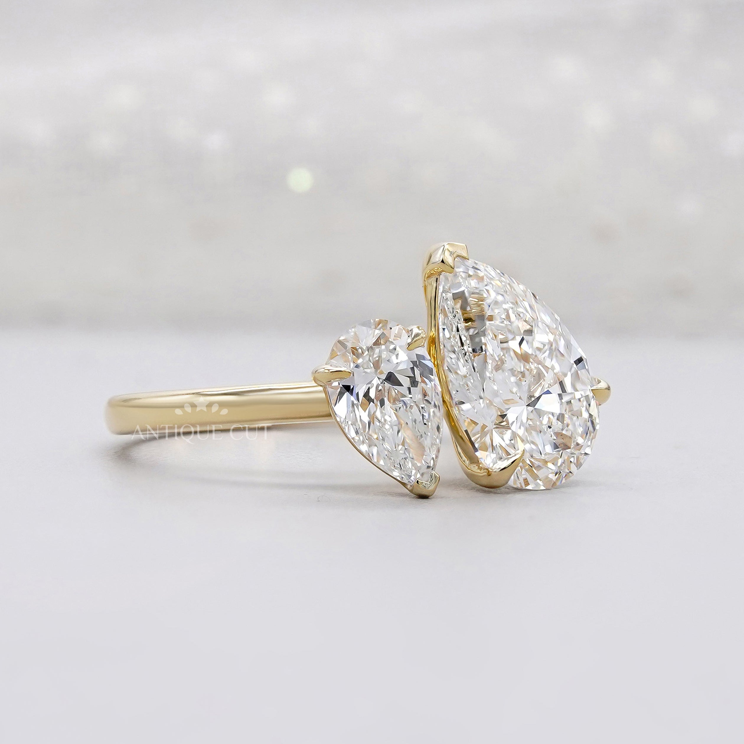Antiquecut Toi Et Moi pear diamond ring