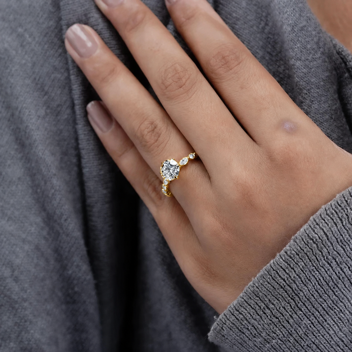 10k Yellow Gold, 14k Yellow Gold, 18k Yellow Gold