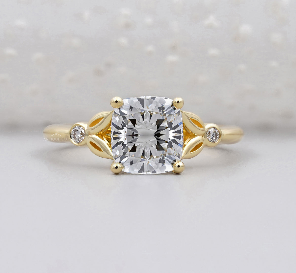 10k Yellow Gold, 14k Yellow Gold, 18k Yellow Gold