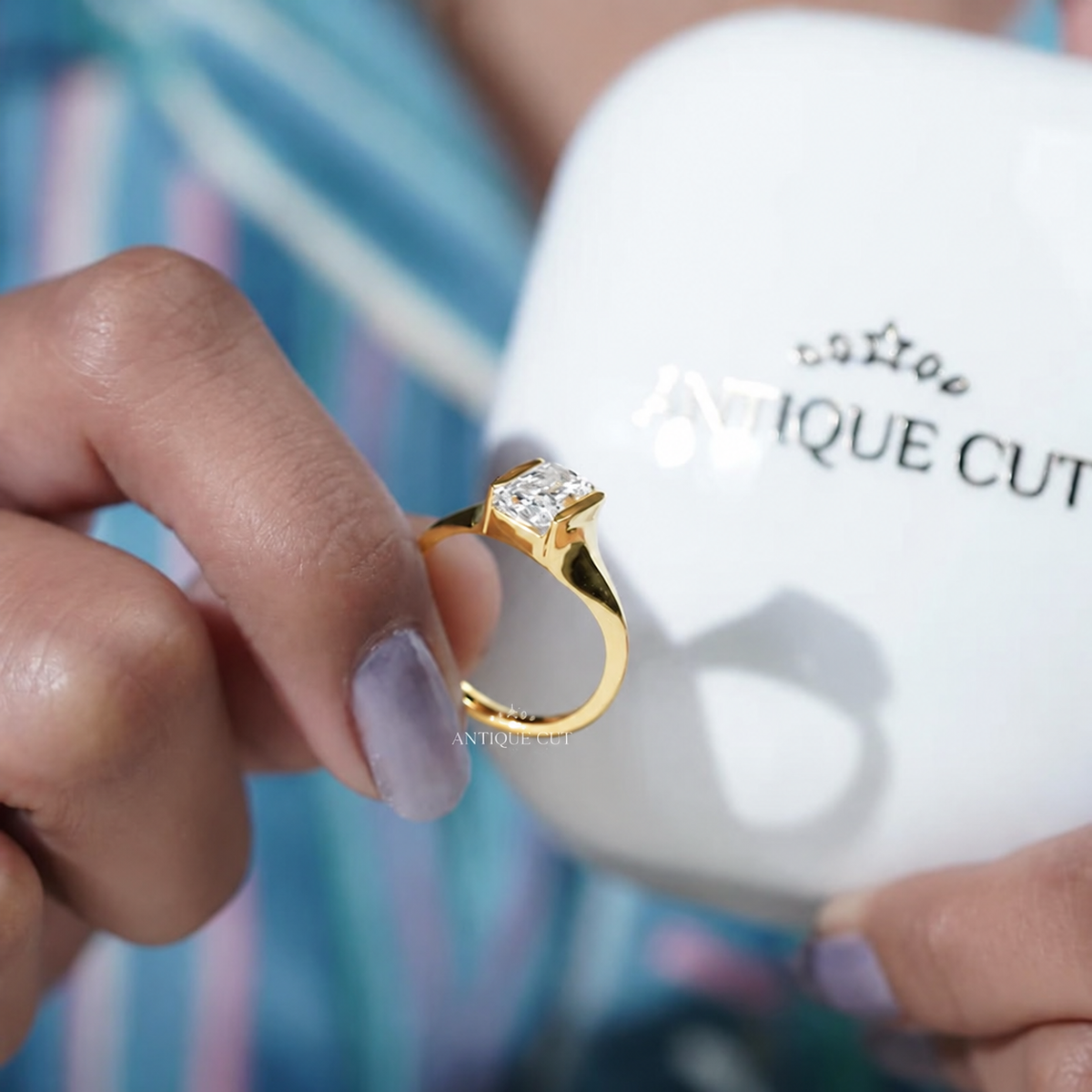 10k Yellow Gold, 14k Yellow Gold, 18k Yellow Gold