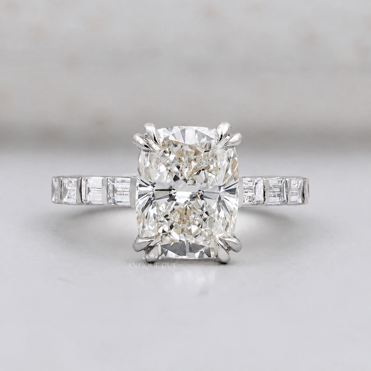10k White Gold, 14k White Gold, 18k White Gold, Platinum