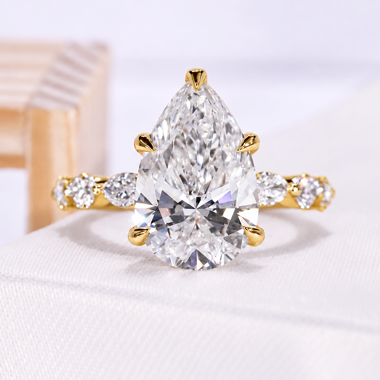 10k Yellow Gold, 14k Yellow Gold, 18k Yellow Gold