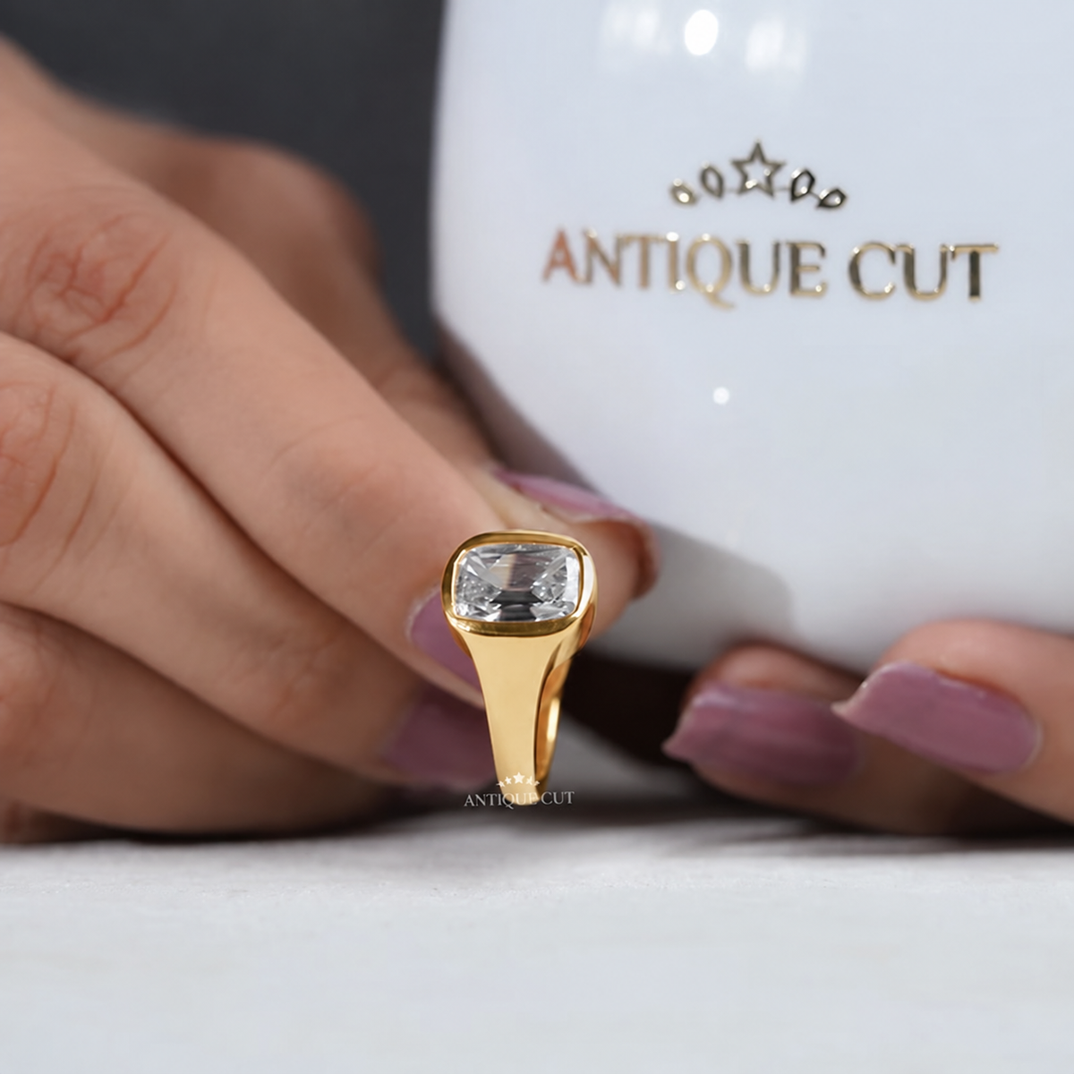 10k Yellow Gold, 14k Yellow Gold, 18k Yellow Gold