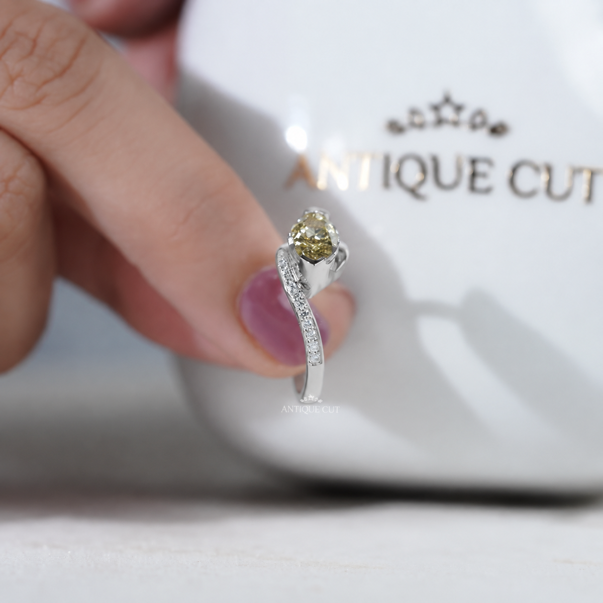 10k White Gold, 14k White Gold, 18k White Gold, Platinum
