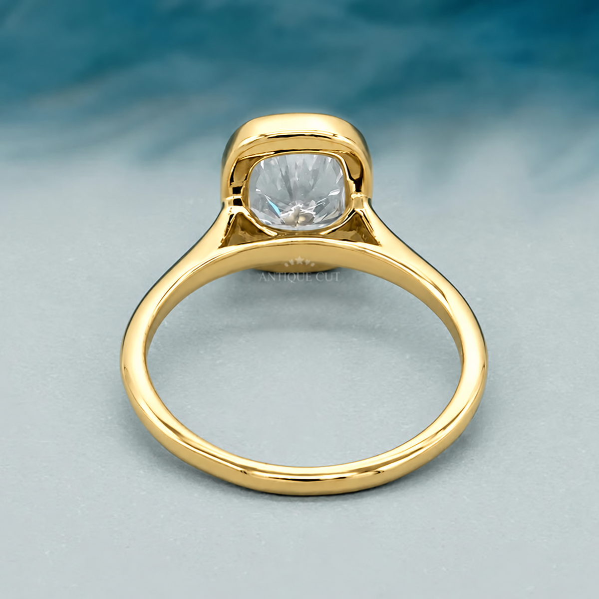 10k Yellow Gold, 14k Yellow Gold, 18k Yellow Gold