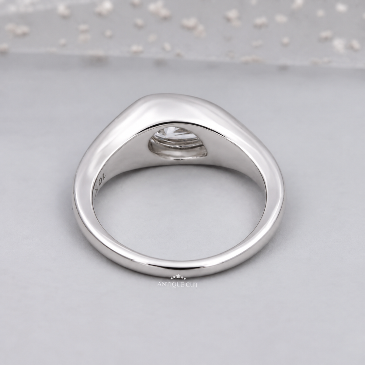 10k White Gold, 14k White Gold, 18k White Gold, Platinum