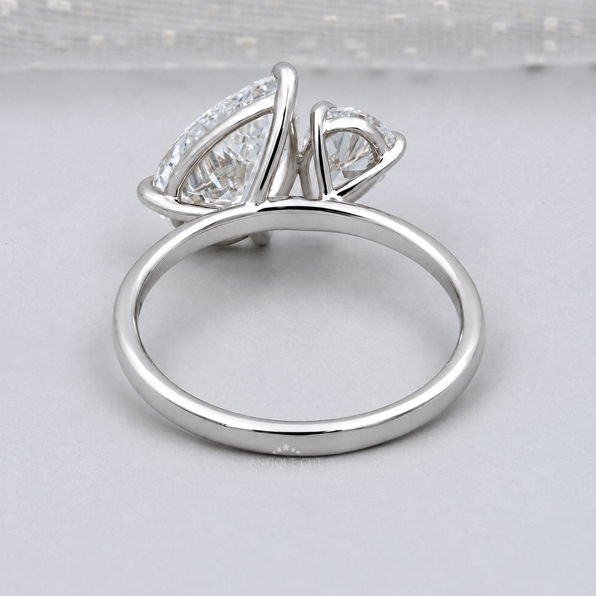 10k White Gold, 14k White Gold, 18k White Gold, Platinum