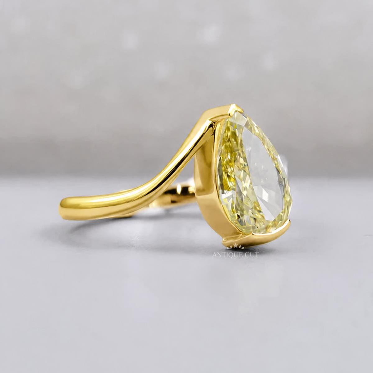 10k Yellow Gold, 14k Yellow Gold, 18k Yellow Gold