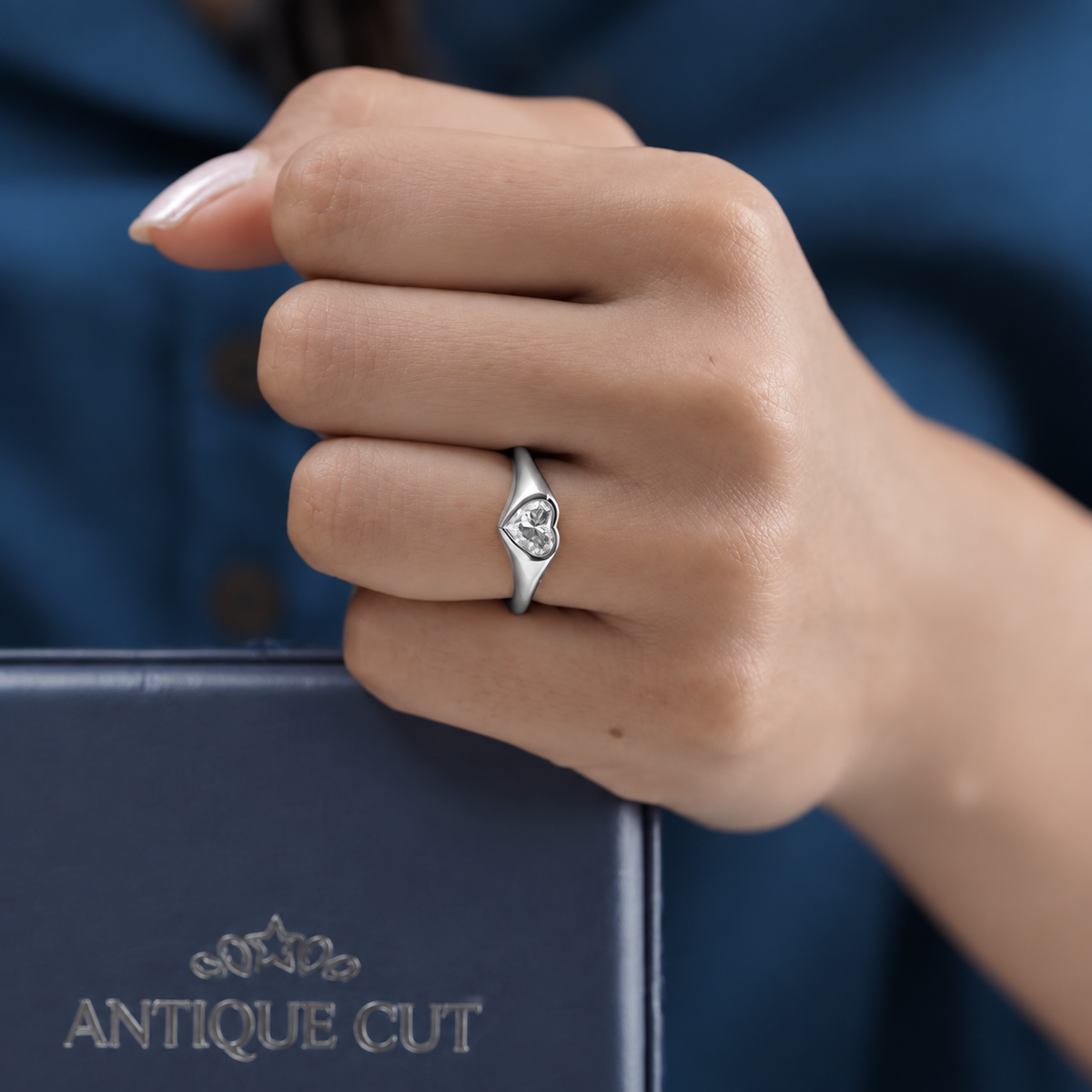10k White Gold, 14k White Gold, 18k White Gold, Platinum