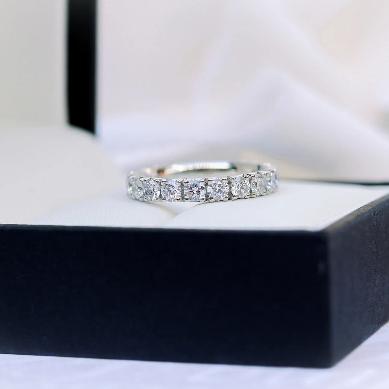 #Color_White Gold
