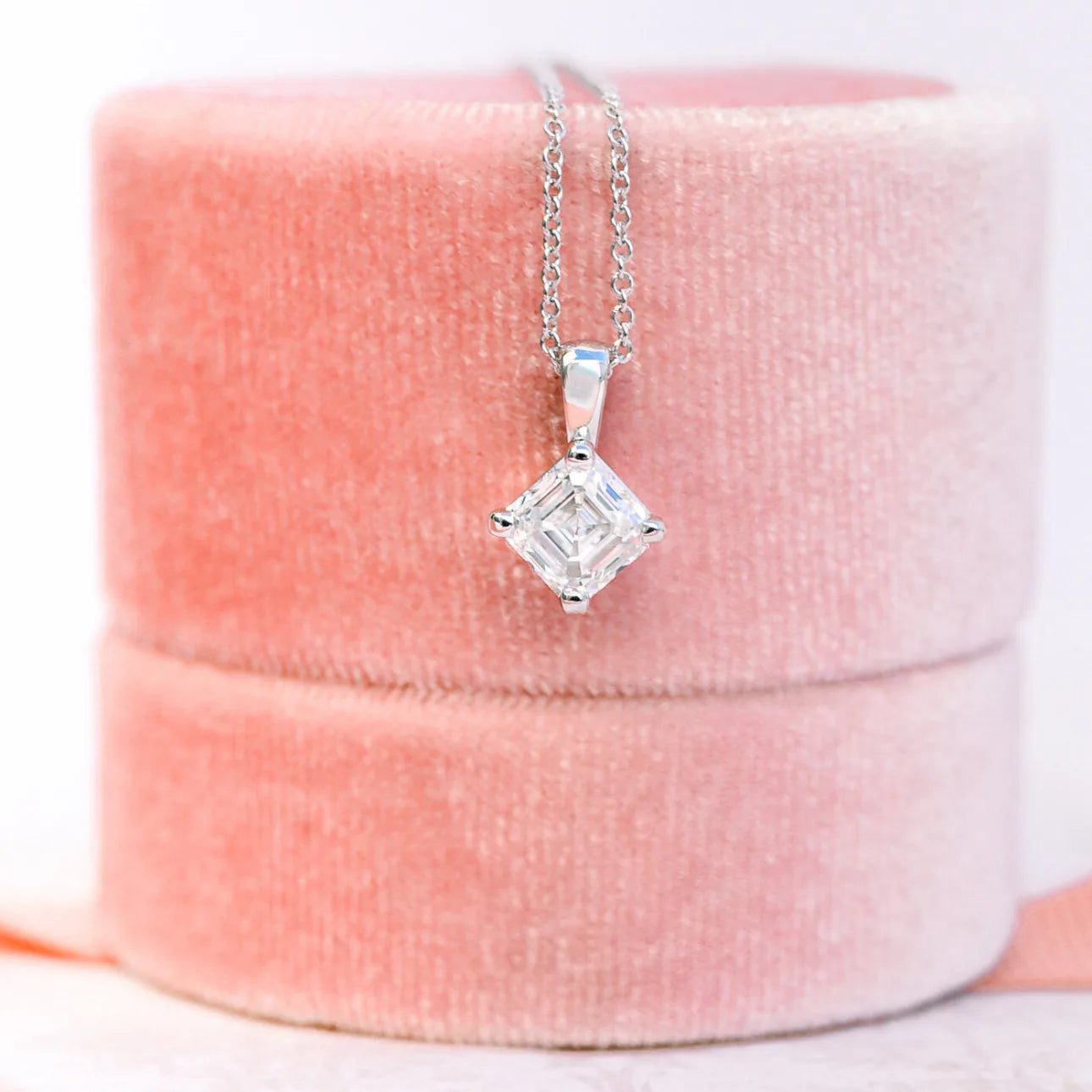 #Color_White Gold