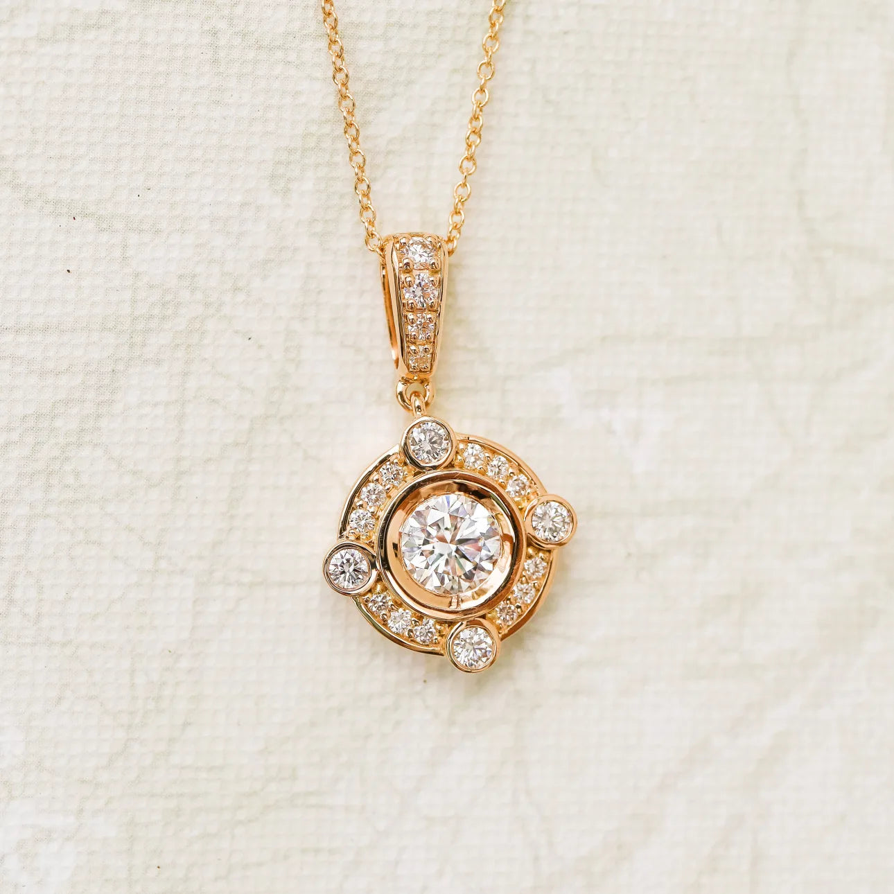 #Color_Yellow Gold