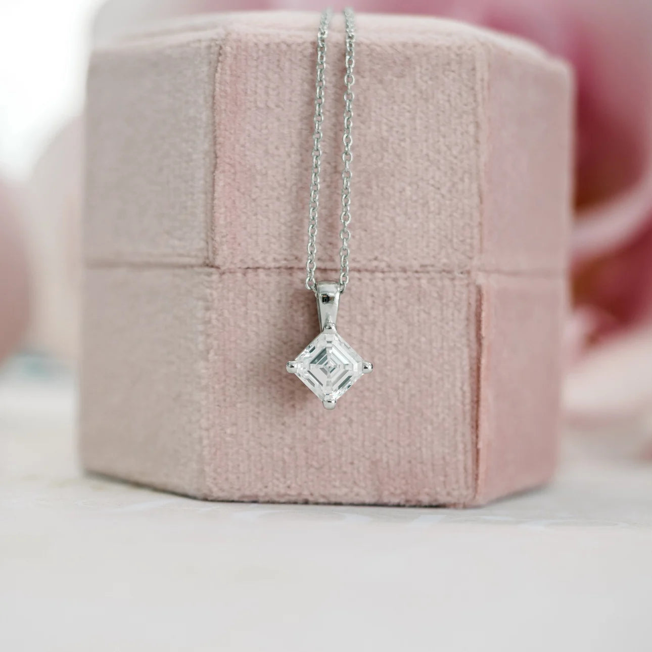 #Color_White Gold