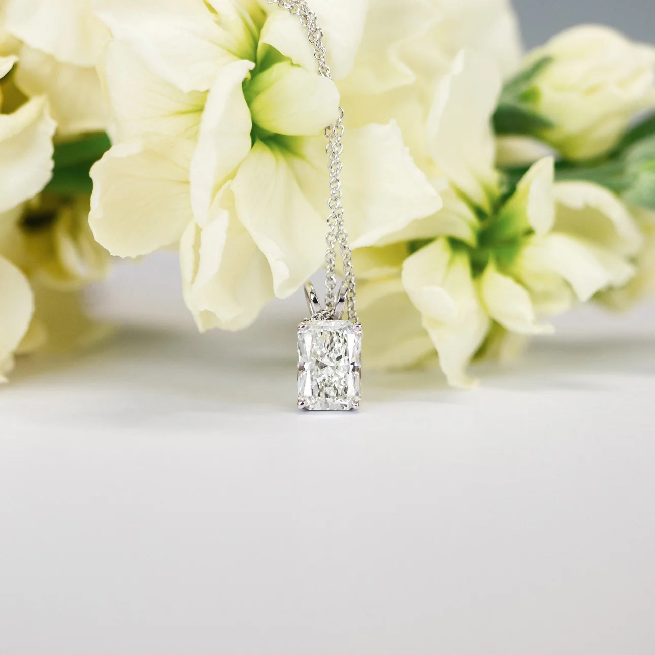 #Color_White Gold