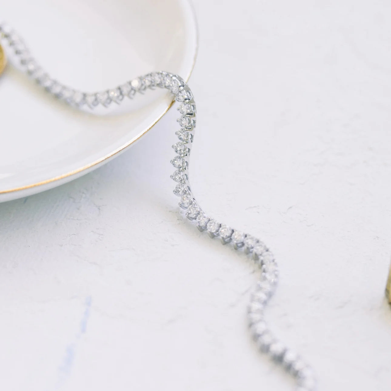 #Color_White Gold_10.0tcw