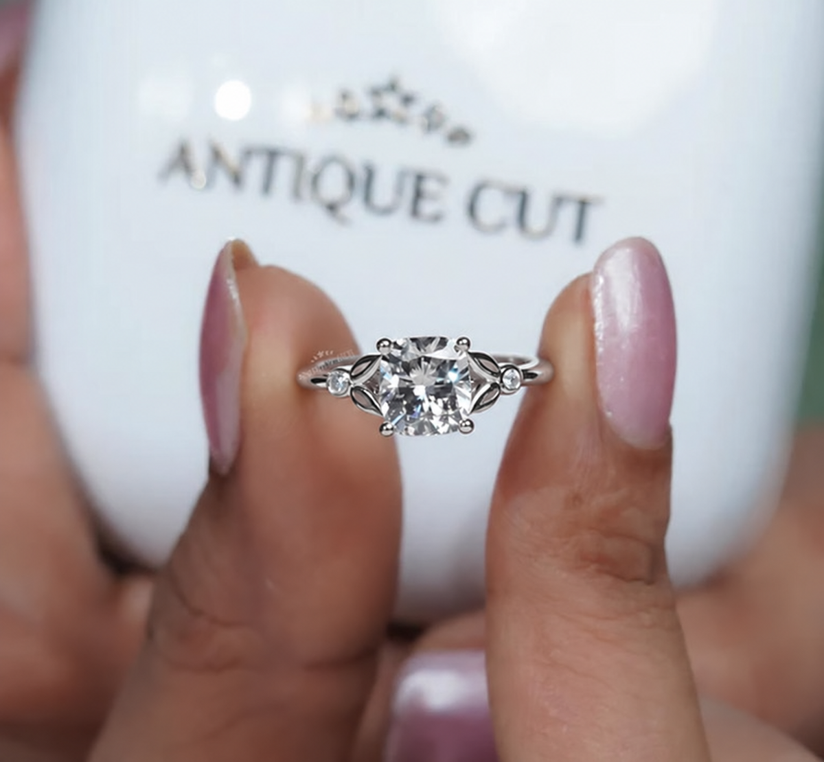 10k White Gold, 14k White Gold, 18k White Gold, Platinum