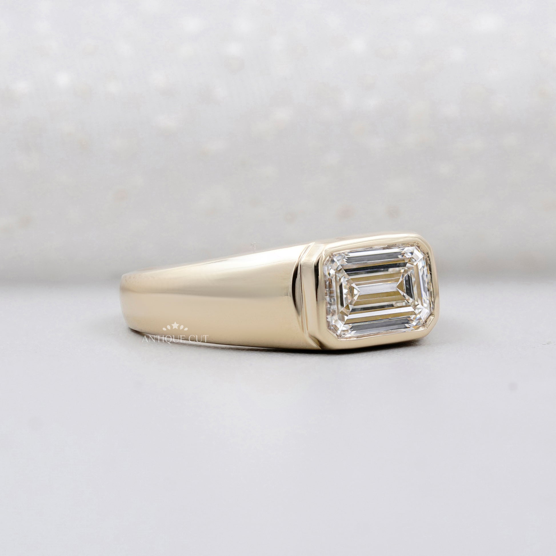 emerald cut solitaire diamond ring gold