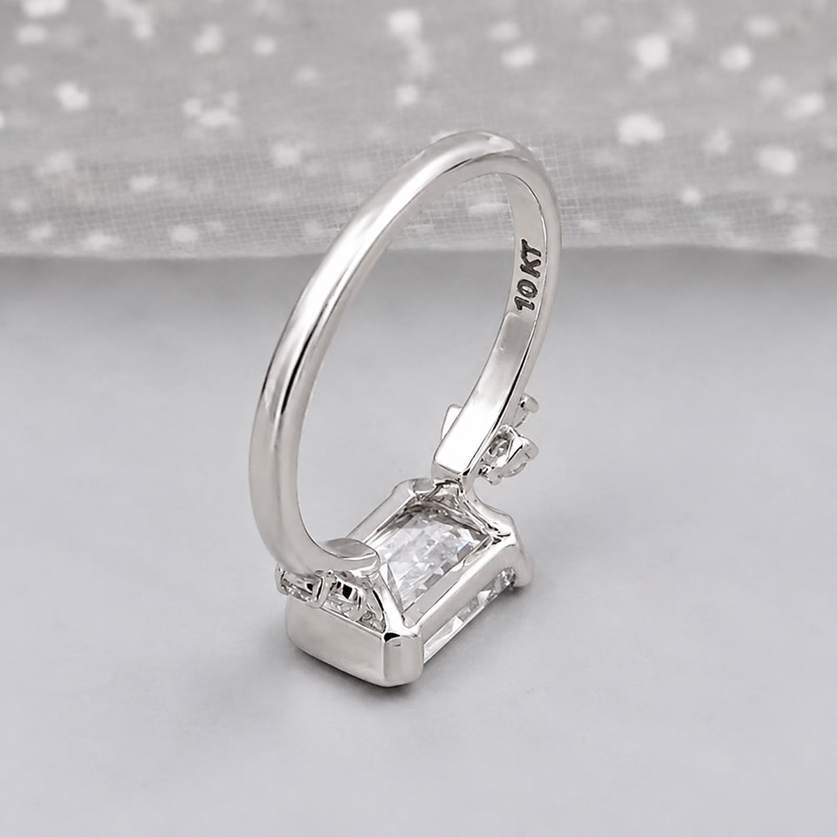 10k White Gold, 14k White Gold, 18k White Gold, Platinum