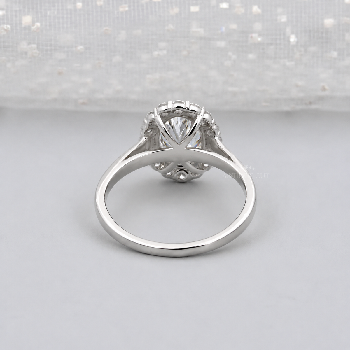10k White Gold, 14k White Gold, 18k White Gold, Platinum