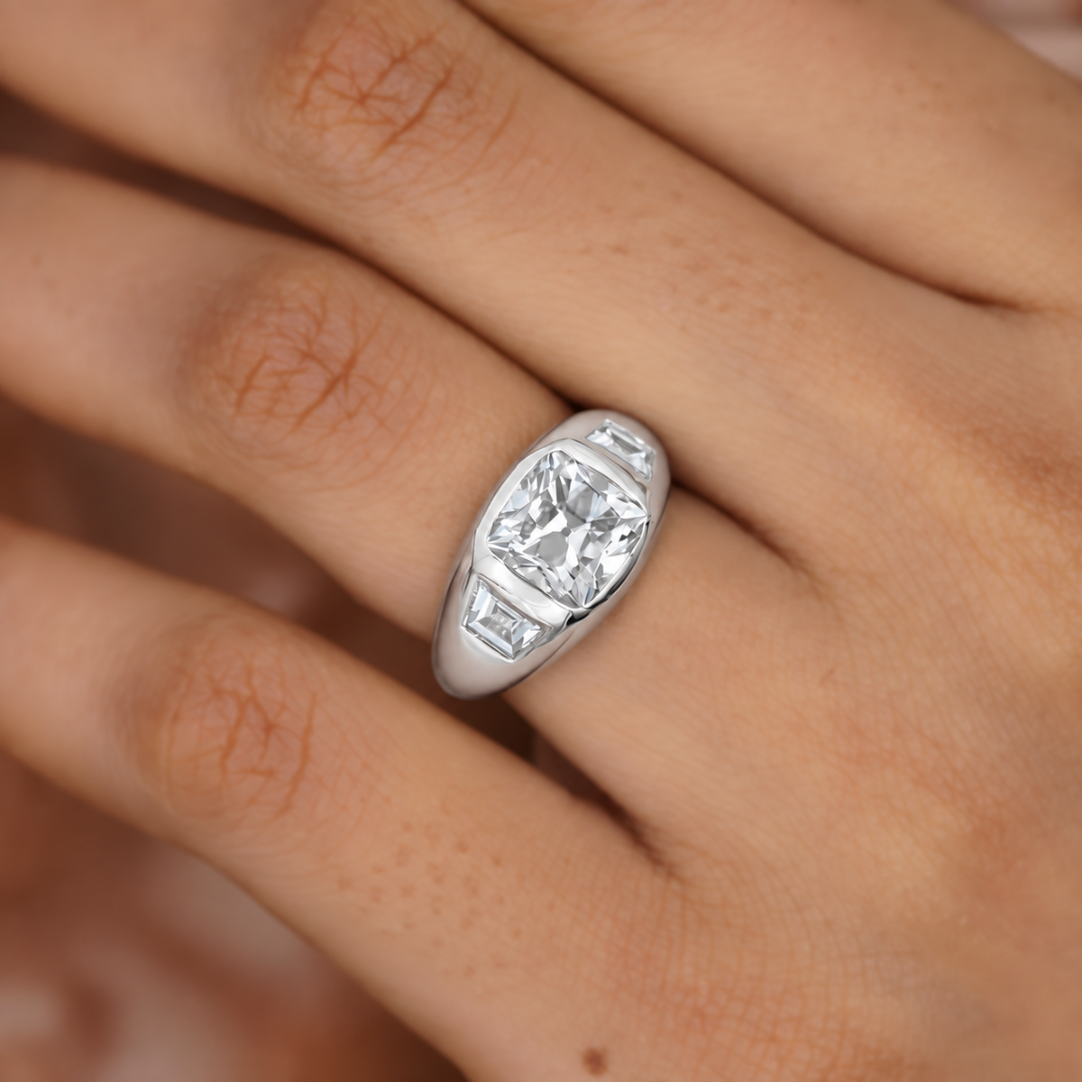 10k White Gold, 14k White Gold, 18k White Gold, Platinum