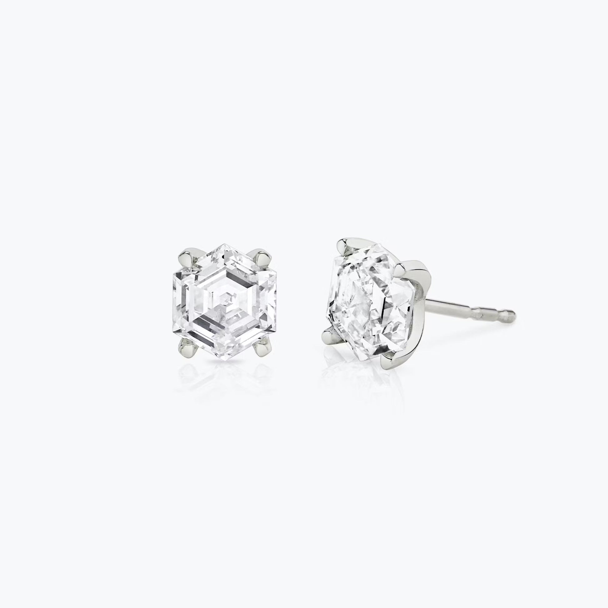 Antique Cut Stud