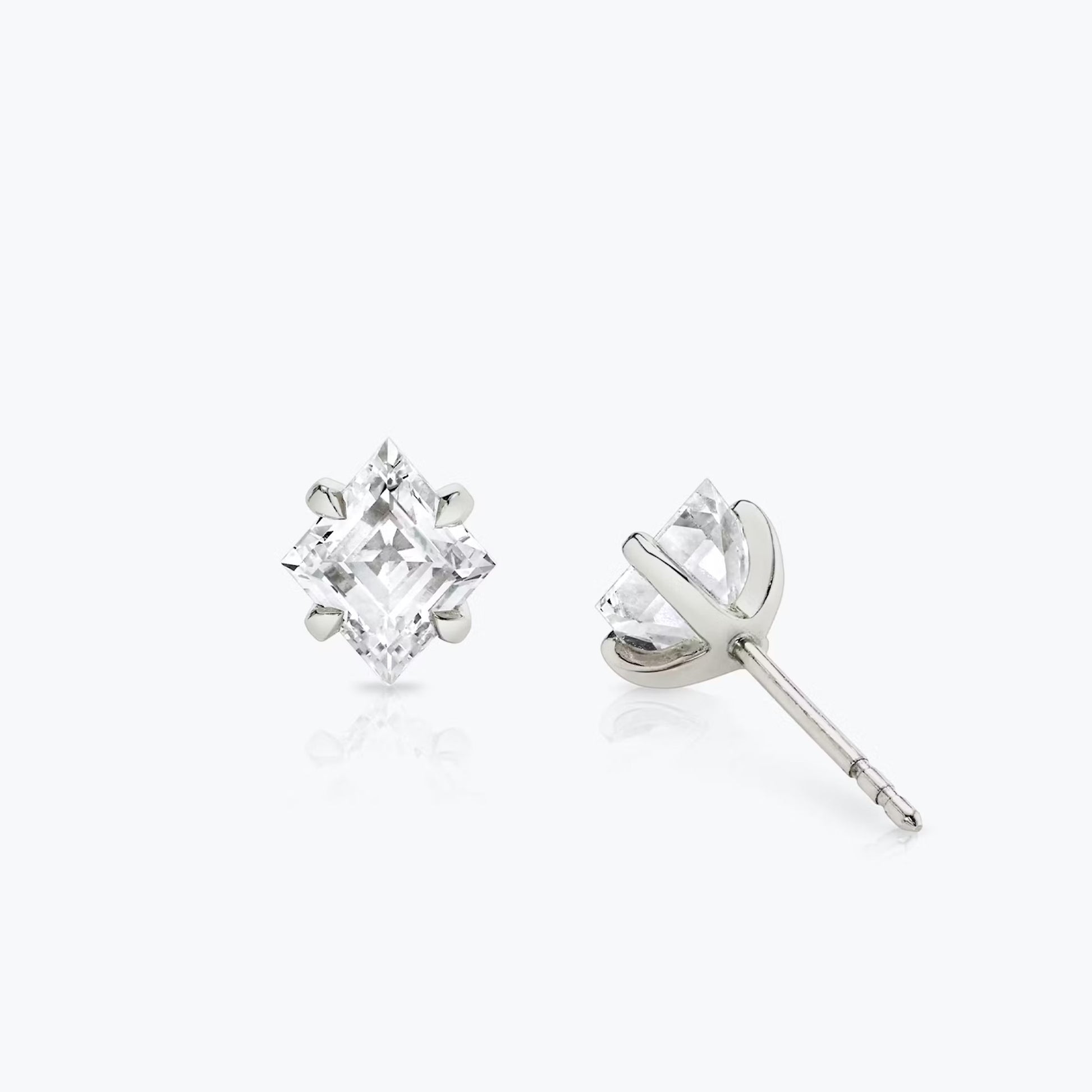 Antique Cut Stud