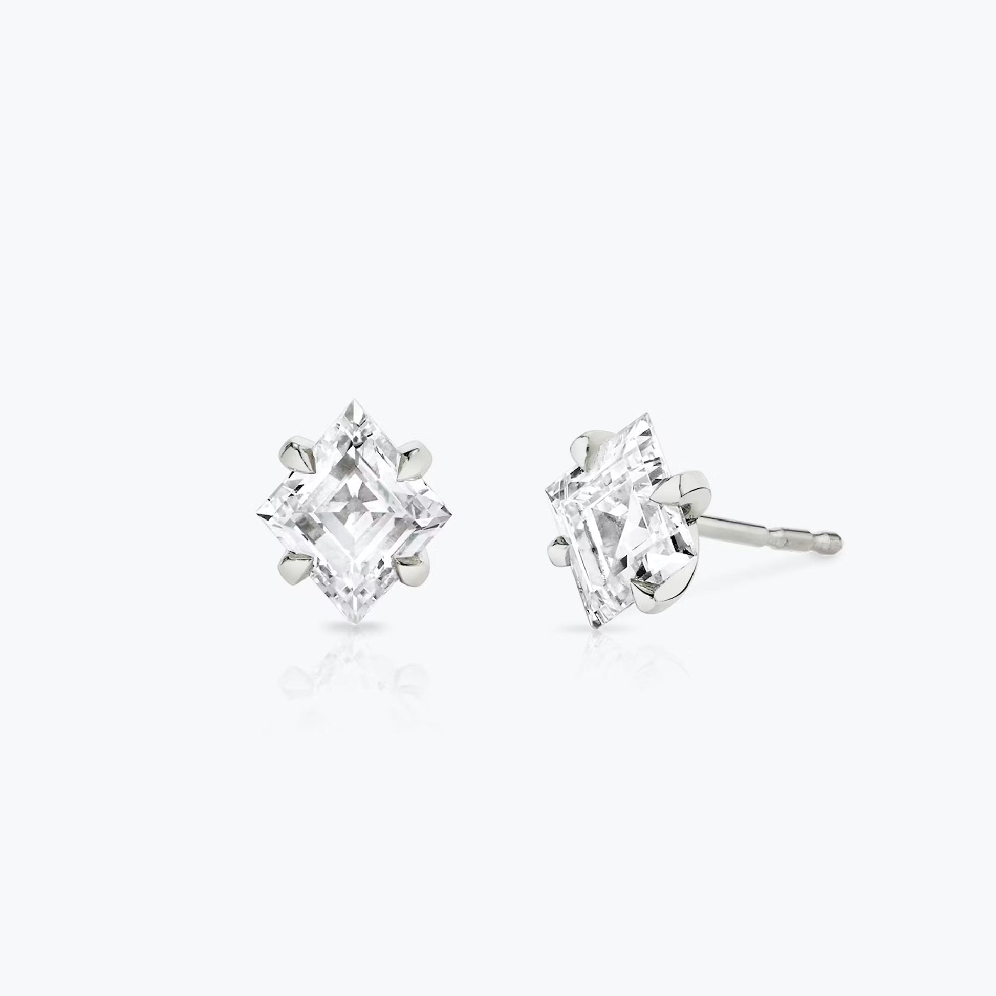 Antique Cut Stud