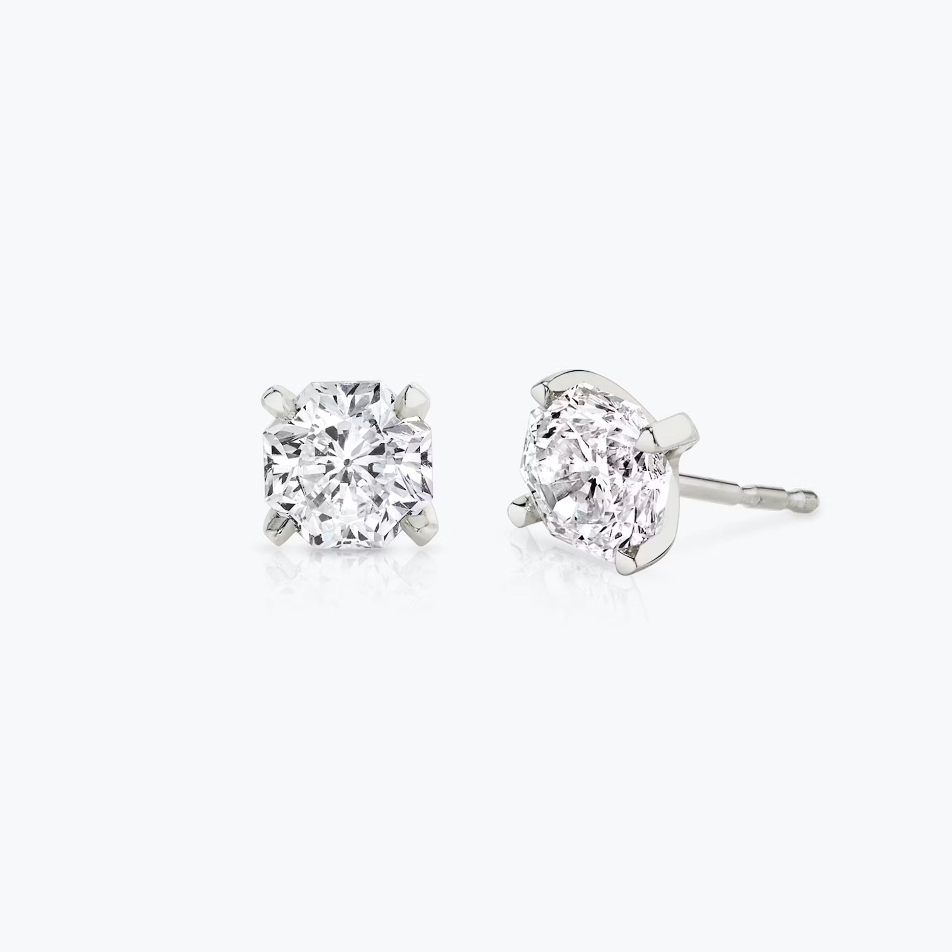Antique Cut Stud