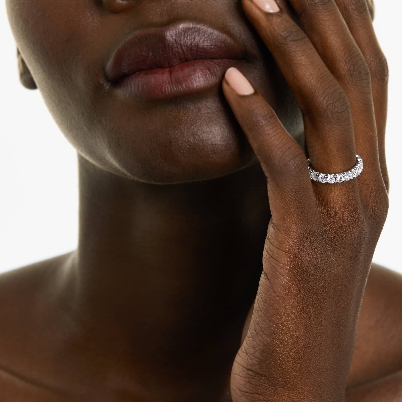 #Color_White Gold_2.5tcw