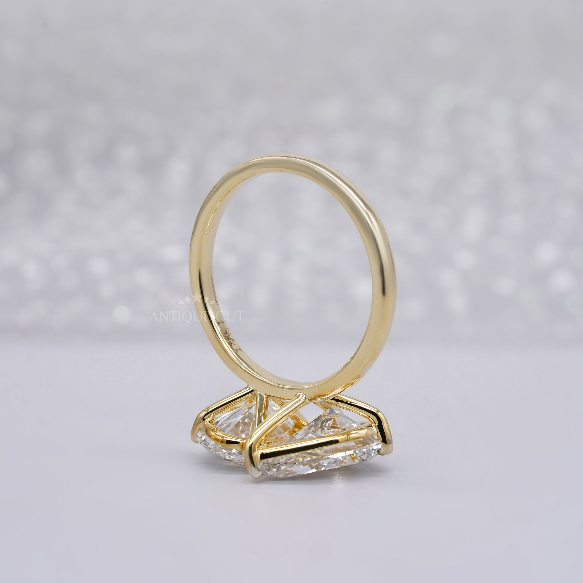 Toi et Moi 4.00tcw Lab Grown Diamond Ring | Oval & Pear | IGI Certified | Yellow Gold